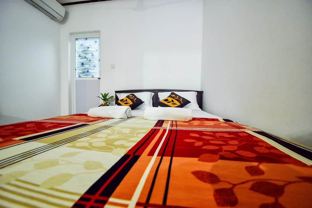 Asian Villa Negombo Eksteriør bilde
