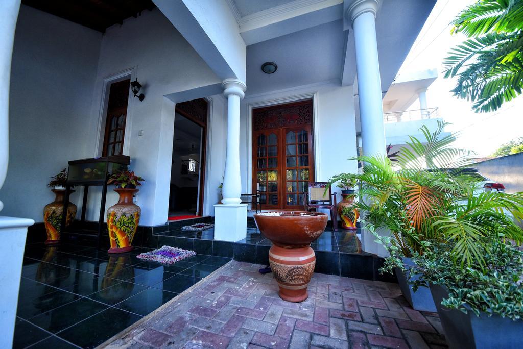 Asian Villa Negombo Eksteriør bilde